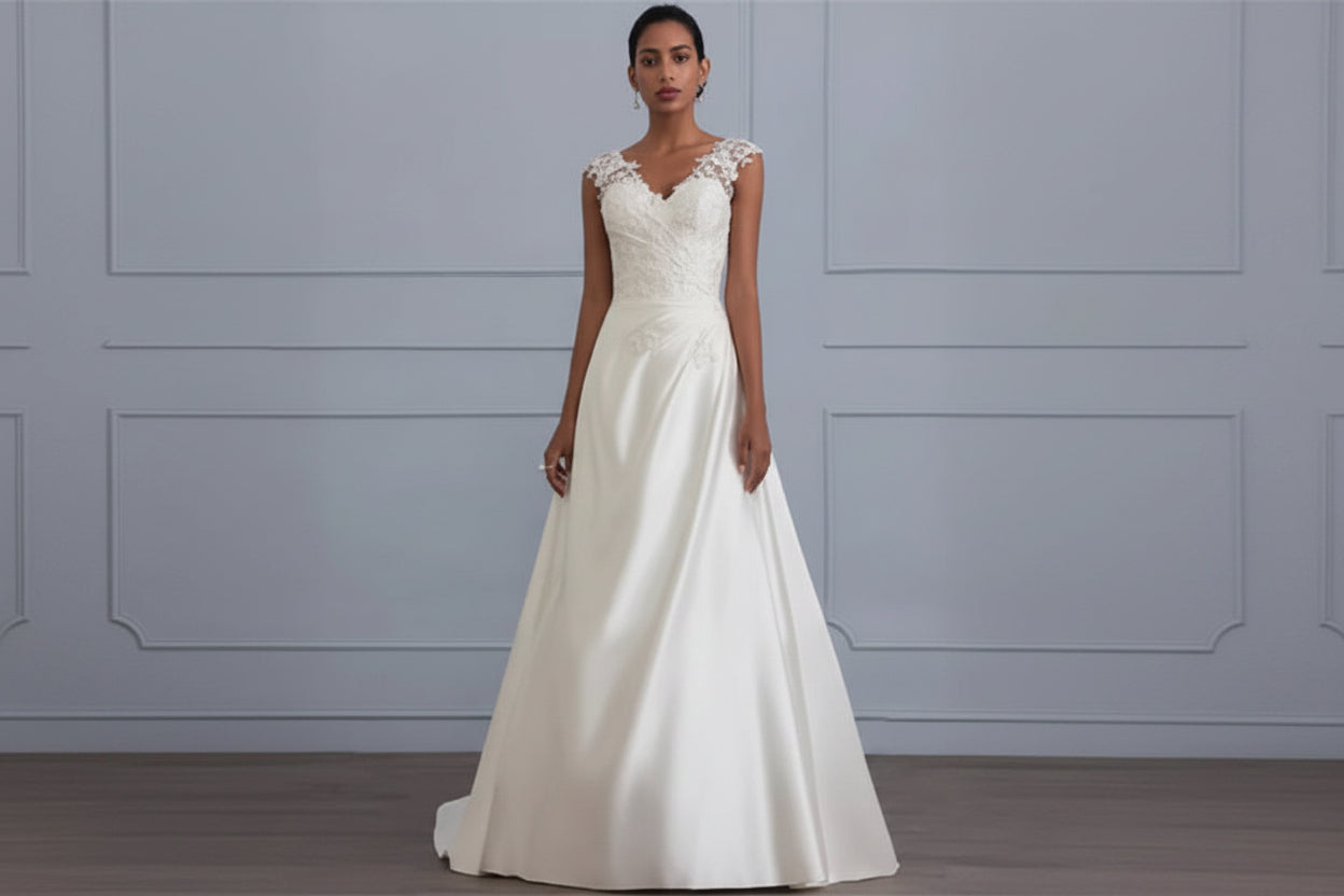Autumn new white temperament lace dress European wedding bridesmaid backless low collar large size dress long skirt
